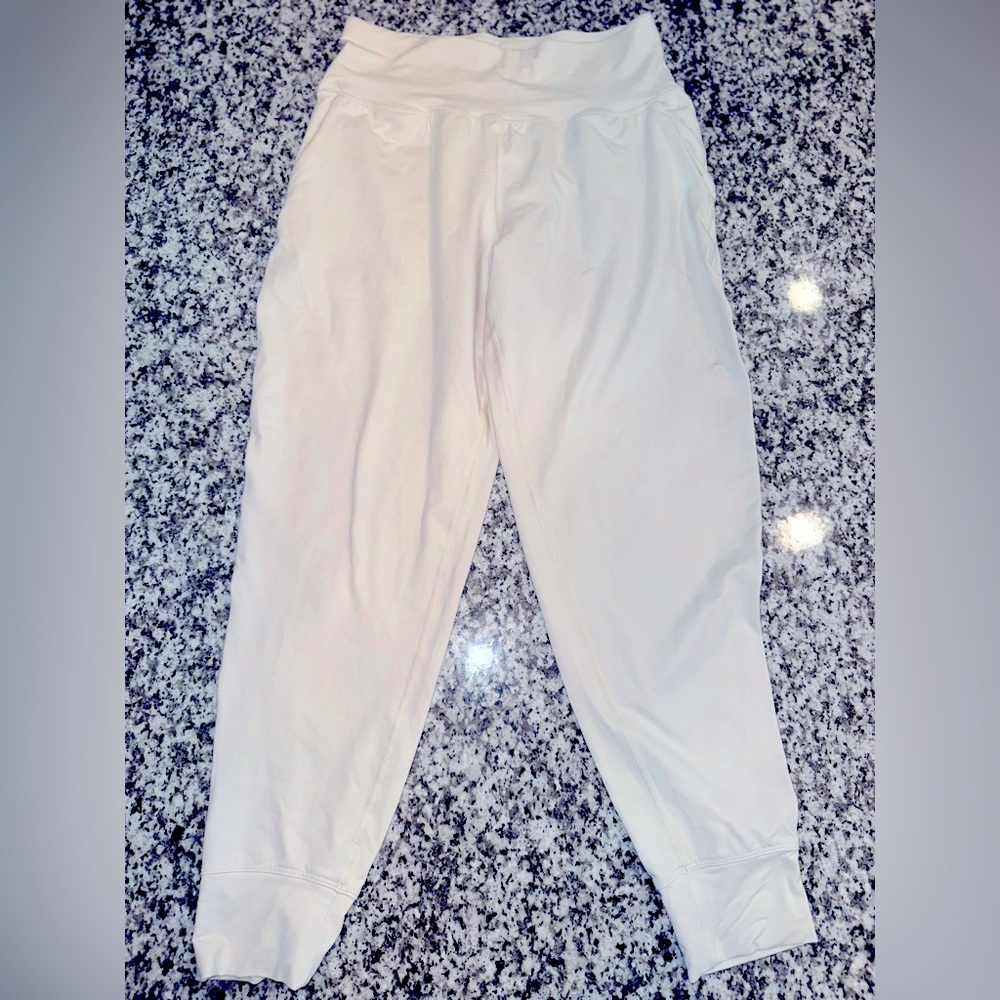 Under Armour Women’s Fitted Joggers